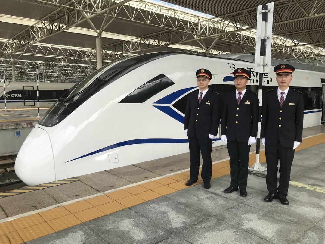 關(guān)于2025年正版射牌圖的深度探討，2025正版射牌圖深度解析與探討