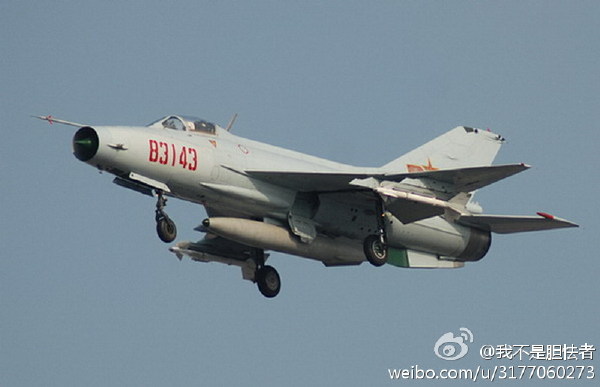 殲7戰(zhàn)斗機參數(shù)詳解，殲7戰(zhàn)斗機性能參數(shù)全面解析