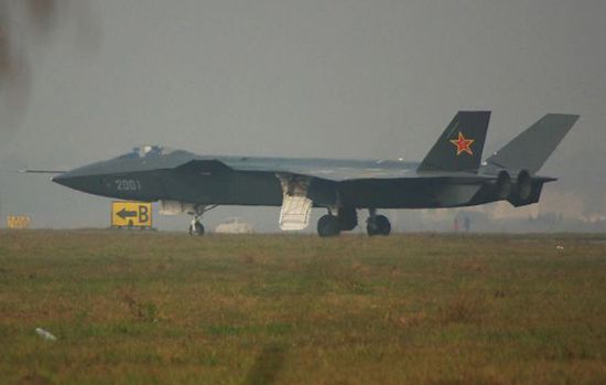 第五代戰(zhàn)機(jī)，未來(lái)空中霸主的技術(shù)革新與特點(diǎn)解析，第五代戰(zhàn)機(jī)技術(shù)革新與特點(diǎn)解析，未來(lái)空中霸主的崛起