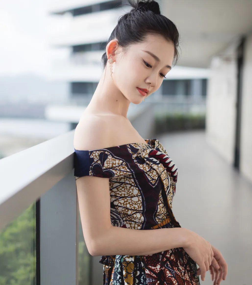 苗苗原名叫什么，深度解析與揭秘，苗苗原名的深度解析與揭秘