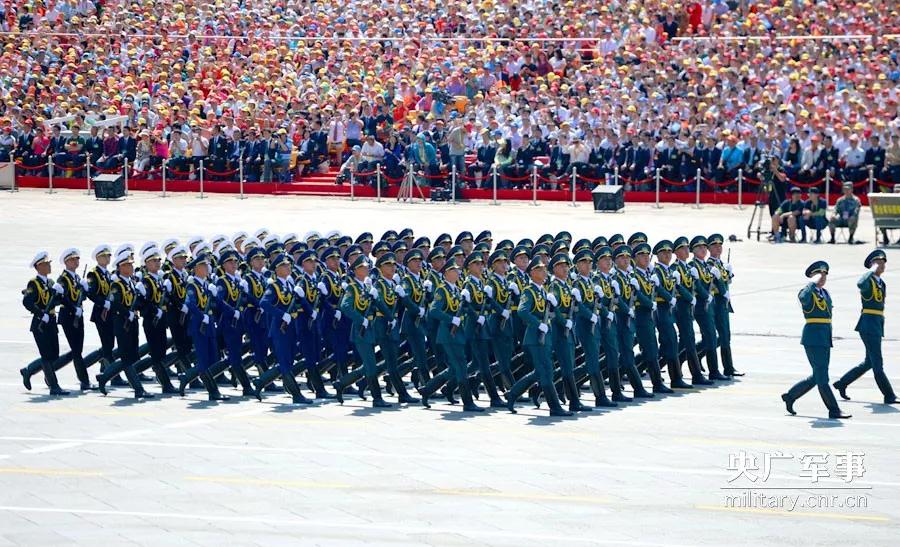 震撼全球，揭秘中國2015大閱兵中的方隊風(fēng)采，揭秘中國2015大閱兵震撼方隊風(fēng)采，全球矚目！