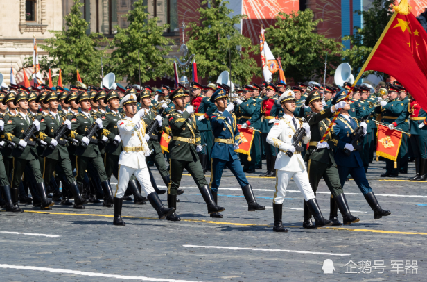 國慶閱兵儀仗方隊(duì)，展現(xiàn)國家力量與榮耀，國慶閱兵儀仗方隊(duì)，展現(xiàn)國家力量與輝煌榮耀