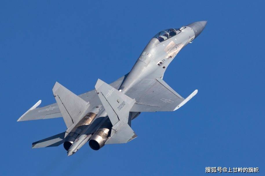 殲-16戰(zhàn)斗機(jī)，揭示中國空軍新一代戰(zhàn)斗機(jī)的實力與優(yōu)勢，殲-16戰(zhàn)斗機(jī)，揭示中國新一代戰(zhàn)斗機(jī)的強(qiáng)大實力與獨特優(yōu)勢