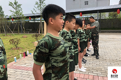 軍事夏令營哪家好，深度解析與推薦，軍事夏令營深度解析與推薦，哪家更好？