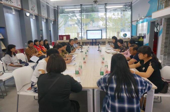 港澳免費(fèi)資料正版大全——探索無(wú)盡的資源寶庫(kù)，港澳正版資料大全，無(wú)盡資源寶庫(kù)探索之旅