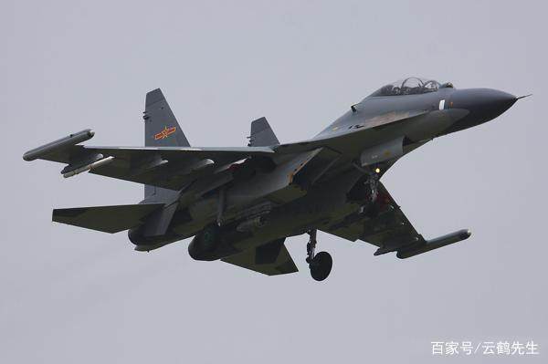 殲擊機(jī)15與殲擊機(jī)16的區(qū)別，技術(shù)差異與性能對(duì)比，殲擊機(jī)15與殲擊機(jī)16的技術(shù)差異與性能對(duì)比，深度解析兩款戰(zhàn)斗機(jī)的區(qū)別