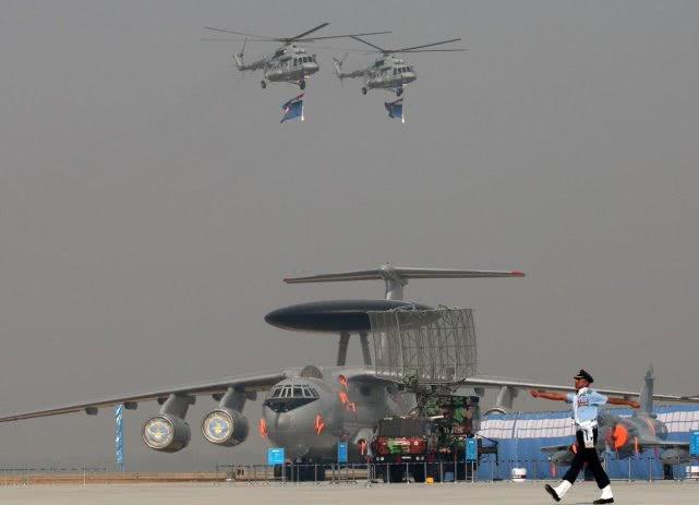費爾康預(yù)警機與空警2000，空中衛(wèi)士的雙眼，費爾康預(yù)警機與空警2000，空中衛(wèi)士的瞭望之眼