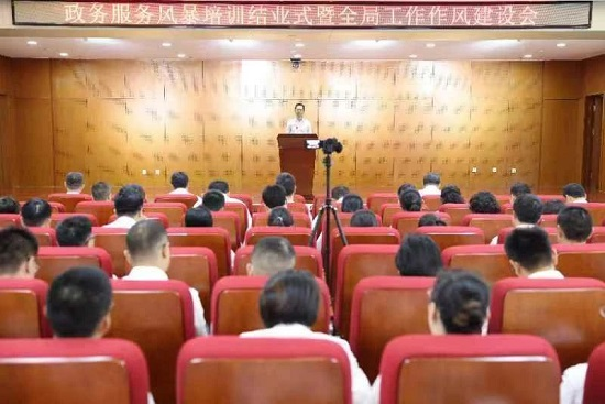 馬邊彝族自治縣數(shù)據(jù)和政務(wù)服務(wù)局最新領(lǐng)導(dǎo)介紹，馬邊彝族自治縣數(shù)據(jù)和政務(wù)服務(wù)局領(lǐng)導(dǎo)介紹最新資訊