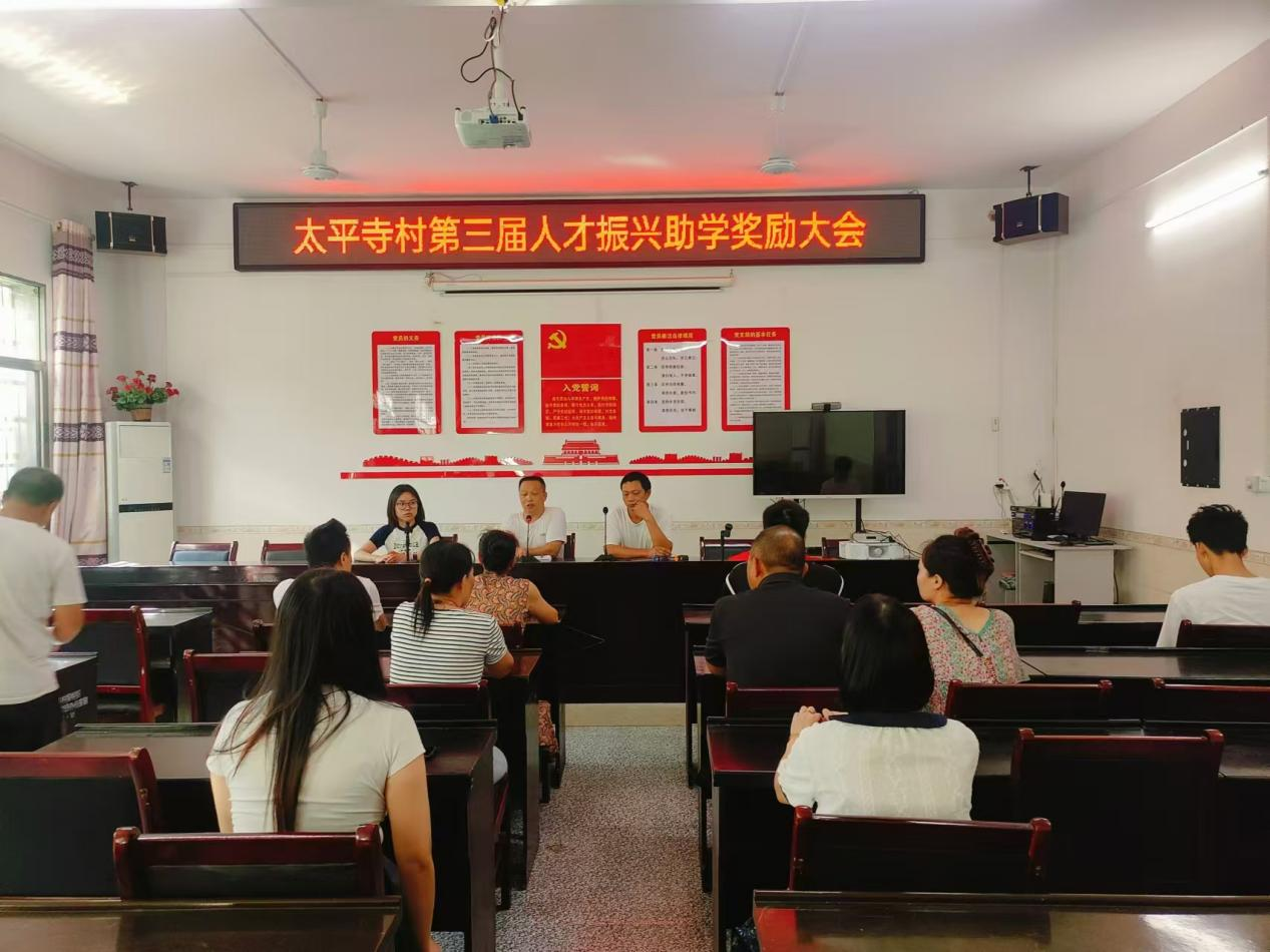 業(yè)卜灣村委會最新領(lǐng)導團隊介紹，業(yè)卜灣村委會領(lǐng)導團隊介紹